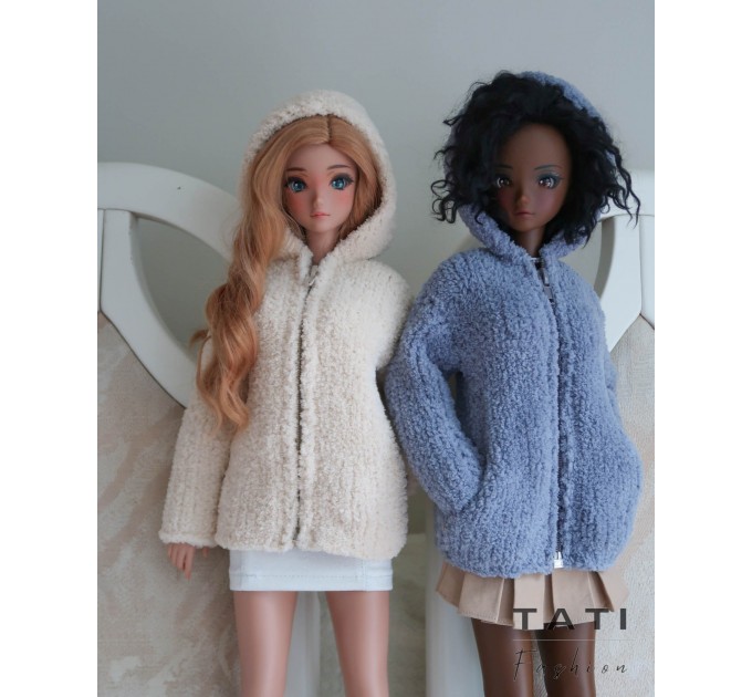 Soft coat with hood and pockets for Smart Doll