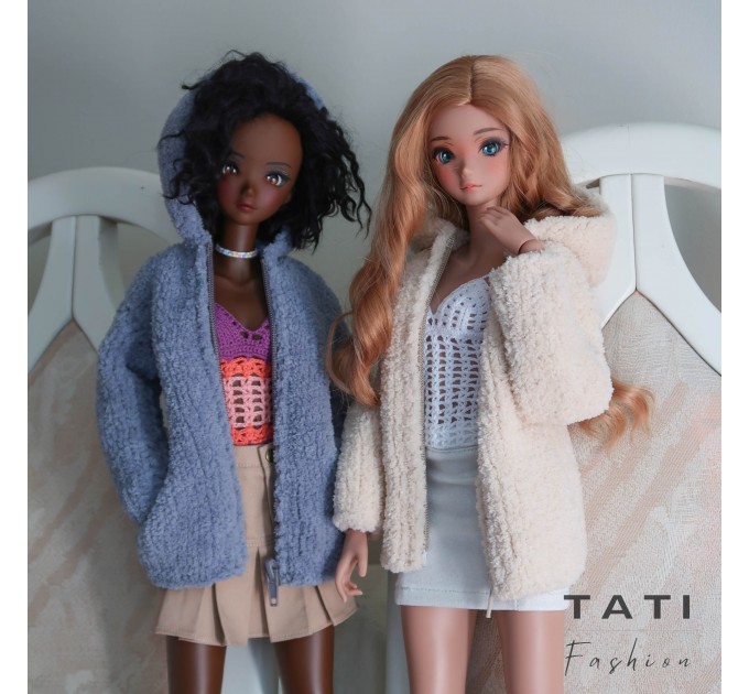 Soft coat with hood and pockets for Smart Doll